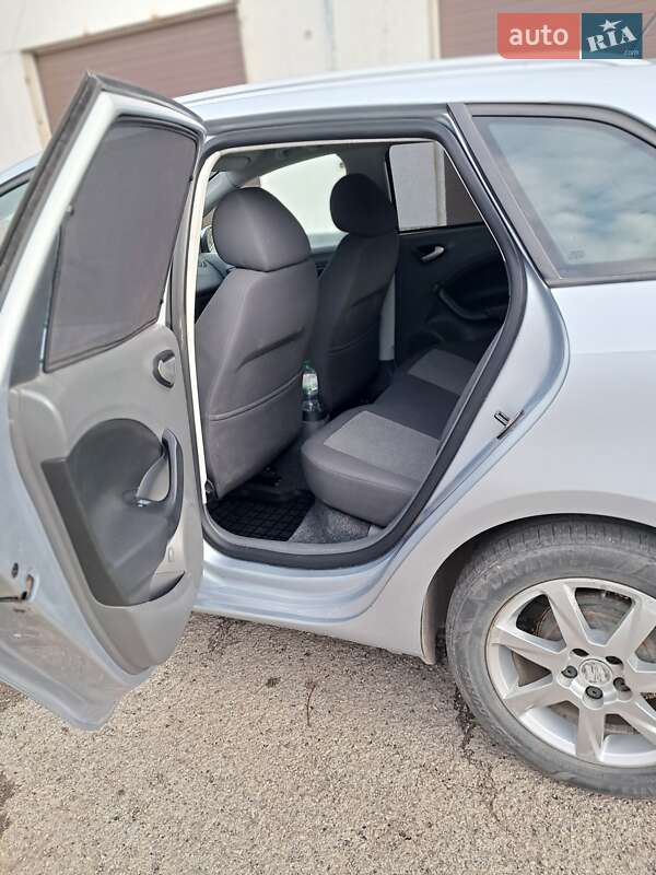 Універсал SEAT Ibiza 2011 в Івано-Франківську фото 7 Універсал SEAT Ibiza 2011 в Івано-Франківську