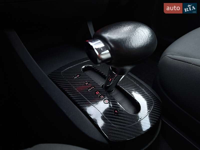 Хэтчбек SEAT Ibiza 2004 в Киеве