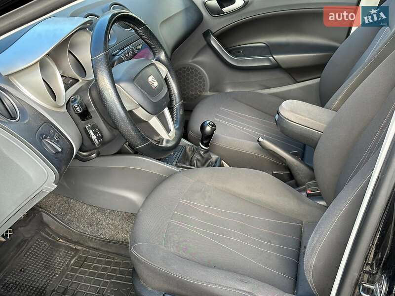 Хэтчбек SEAT Ibiza 2011 в Одессе фото 8 Хэтчбек SEAT Ibiza 2011 в Одессе