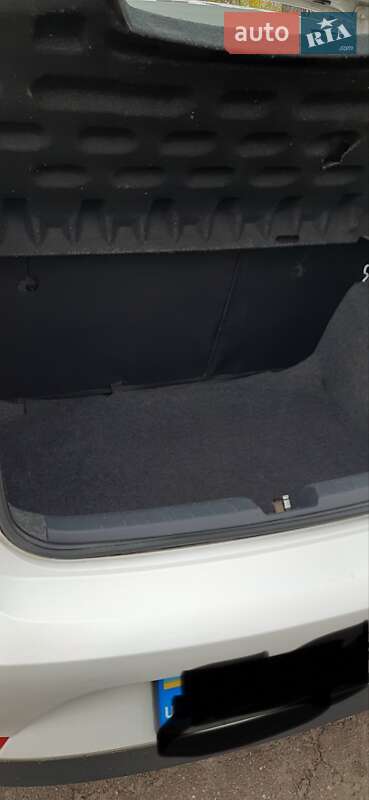 Хэтчбек SEAT Ibiza 2010 в Кропивницком фото 10 Хэтчбек SEAT Ibiza 2010 в Кропивницком