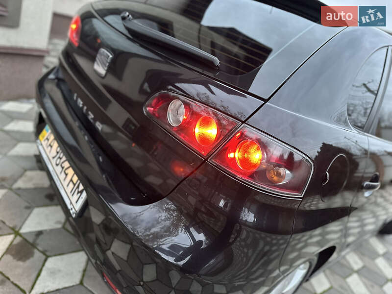 Хетчбек SEAT Ibiza 2008 в Києві