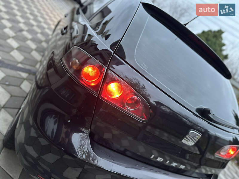 Хетчбек SEAT Ibiza 2008 в Києві