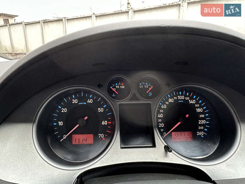 Хэтчбек SEAT Ibiza 2008 в Киеве