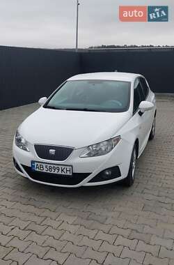 Хетчбек SEAT Ibiza 2011 в Летичіві