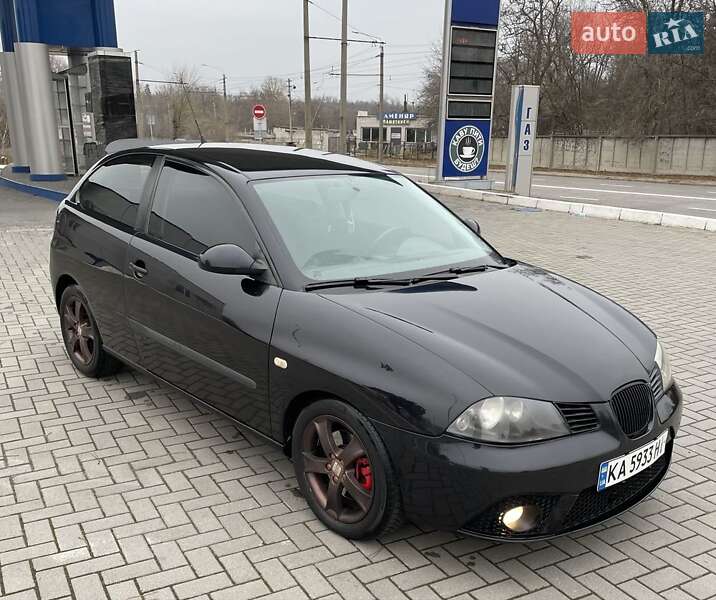 Хэтчбек SEAT Ibiza 2007 в Запорожье