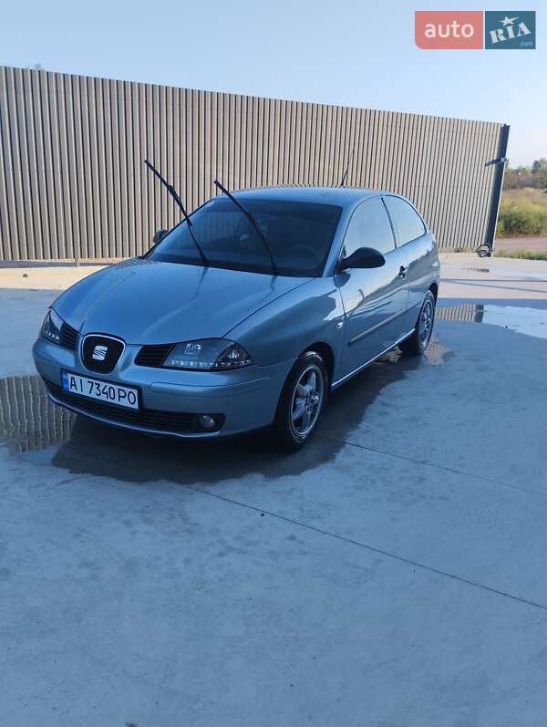 Хэтчбек SEAT Ibiza 2005 в Ирпене