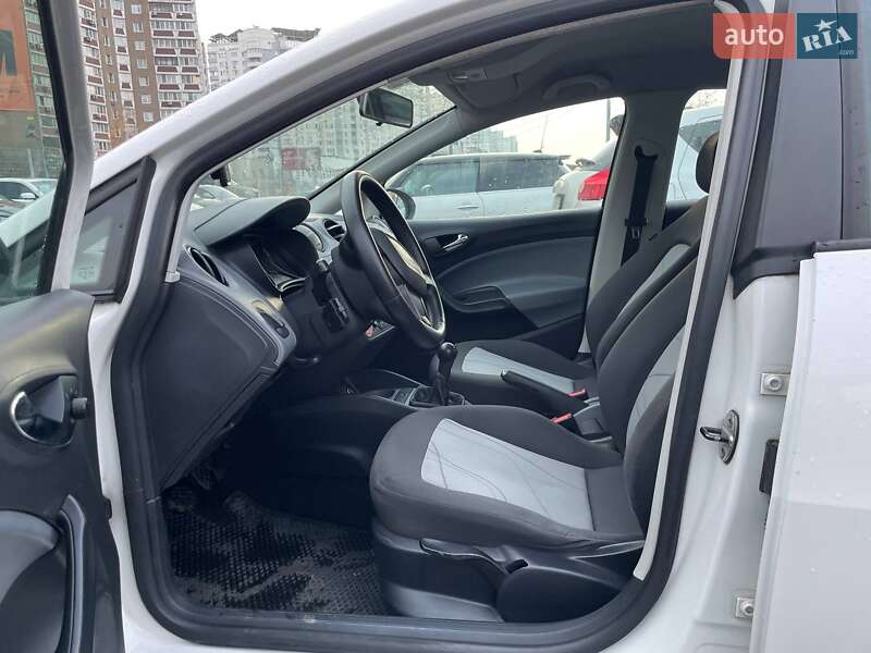 Универсал SEAT Ibiza 2012 в Киеве