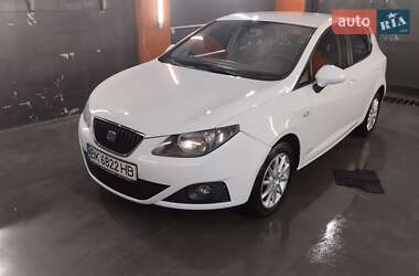 Хэтчбек SEAT Ibiza 2011 в Ровно