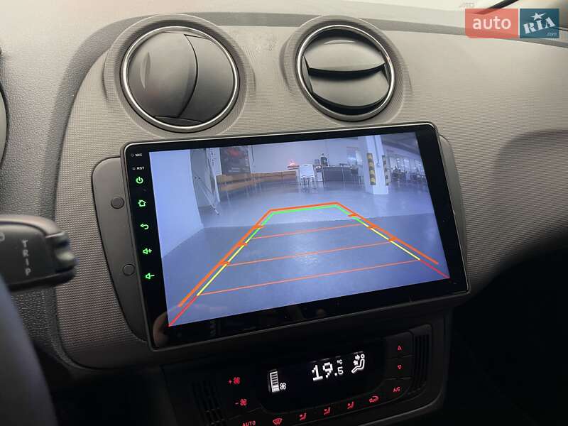 Хэтчбек SEAT Ibiza 2013 в Киеве