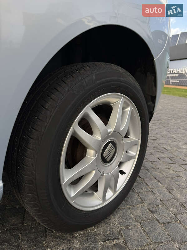 Хэтчбек SEAT Ibiza 2003 в Днепре фото 14 Хэтчбек SEAT Ibiza 2003 в Днепре