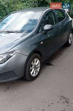Хетчбек SEAT Ibiza 2012 в Кривому Розі