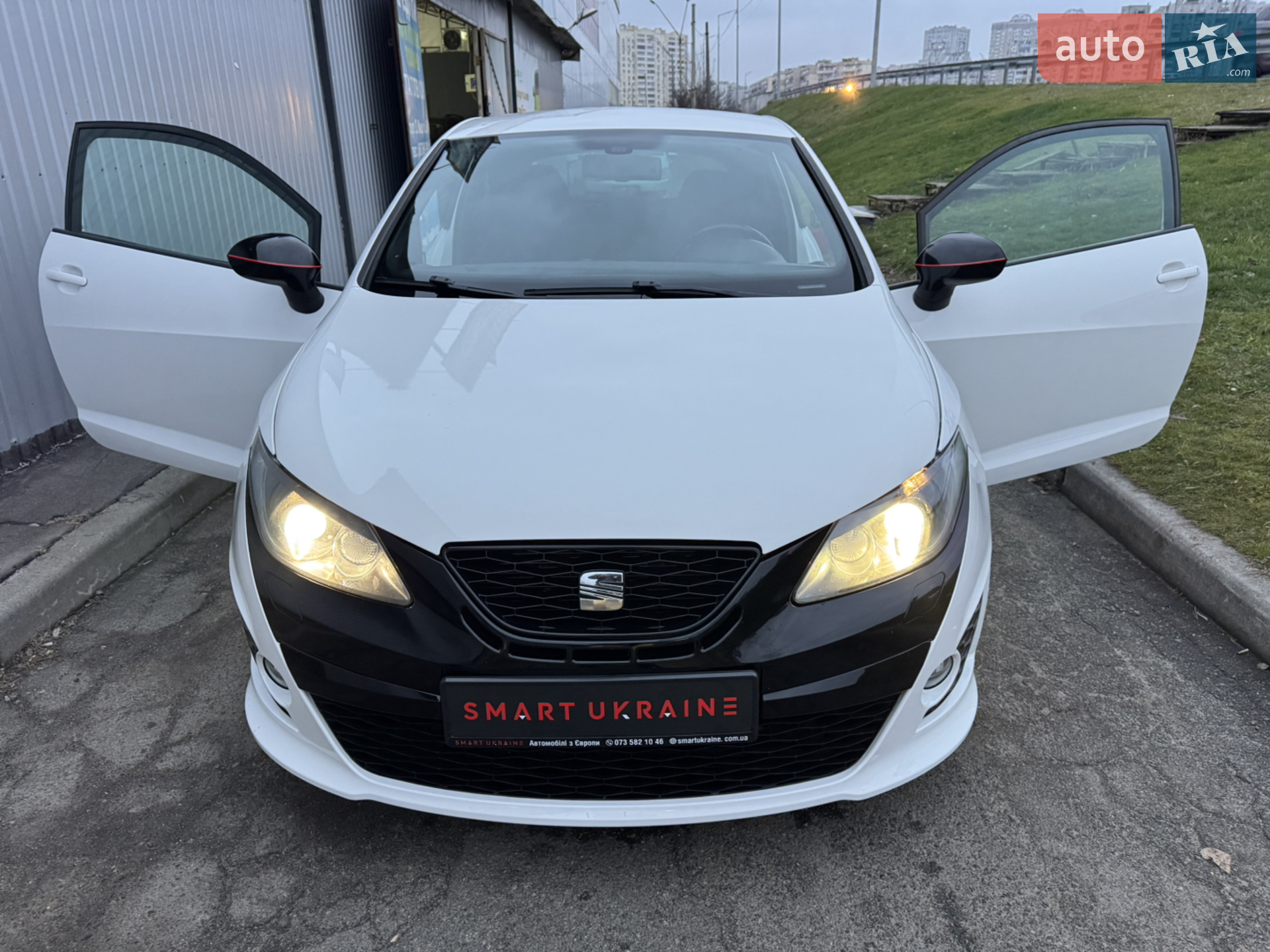 2010 SEAT Ibiza - мініатюра 3