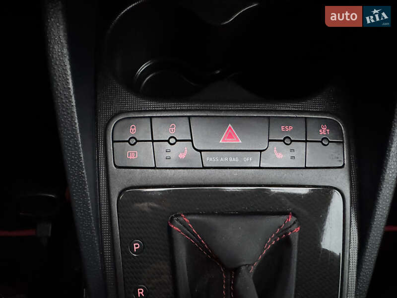 Хэтчбек SEAT Ibiza 2010 в Киеве фото 24 Хэтчбек SEAT Ibiza 2010 в Киеве