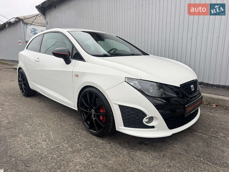 Хэтчбек SEAT Ibiza 2010 в Киеве фото 28 Хэтчбек SEAT Ibiza 2010 в Киеве