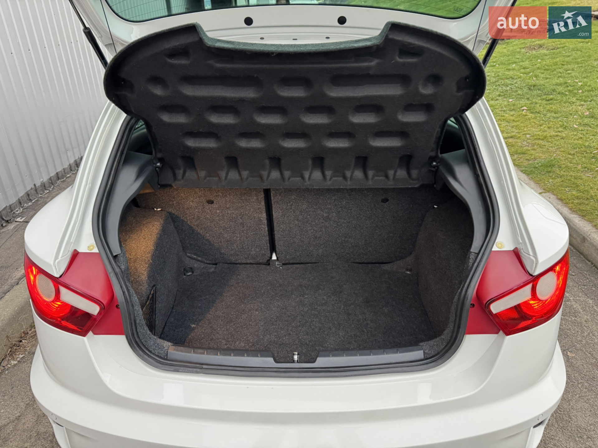 2010 SEAT Ibiza - мініатюра 35