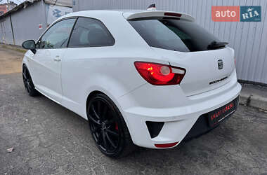 Хэтчбек SEAT Ibiza 2010 в Киеве