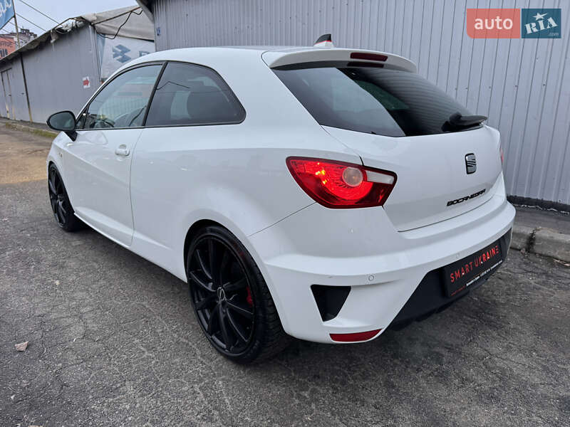 Хэтчбек SEAT Ibiza 2010 в Киеве фото 45 Хэтчбек SEAT Ibiza 2010 в Киеве