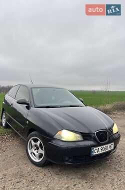 Хэтчбек SEAT Ibiza 2004 в Смеле