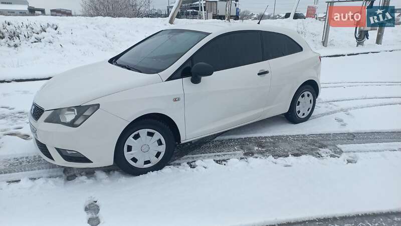 Хетчбек SEAT Ibiza 2015 в Підрясне