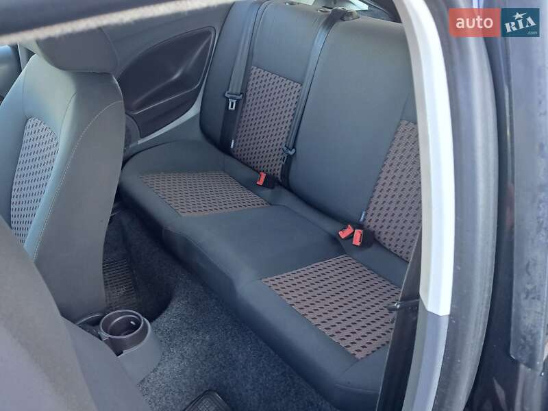 Хетчбек SEAT Ibiza 2010 в Івано-Франківську фото 5 Хетчбек SEAT Ibiza 2010 в Івано-Франківську