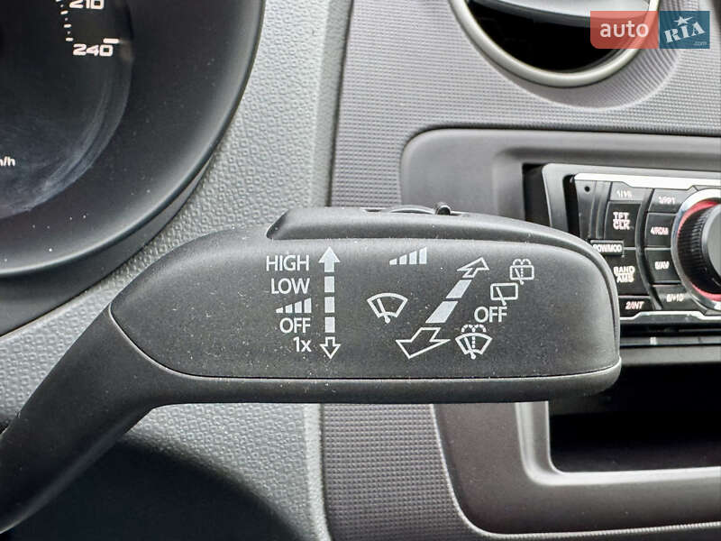 Хетчбек SEAT Ibiza 2011 в Києві