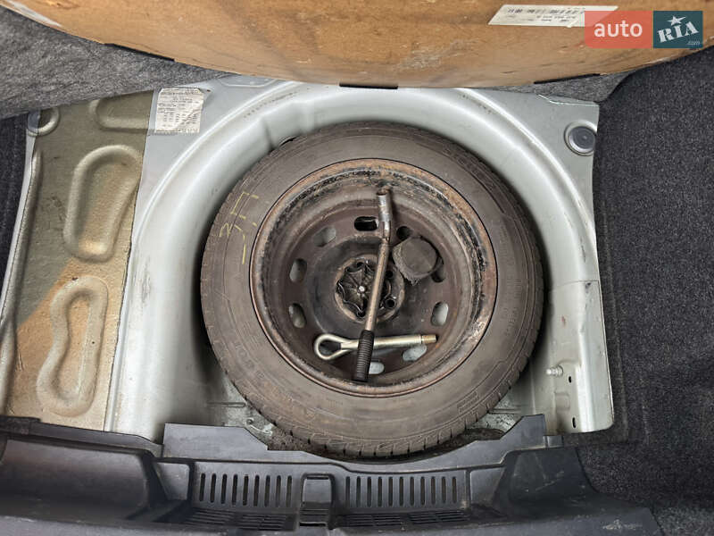 Хетчбек SEAT Ibiza 2015 в Лубнах фото 34 Хетчбек SEAT Ibiza 2015 в Лубнах