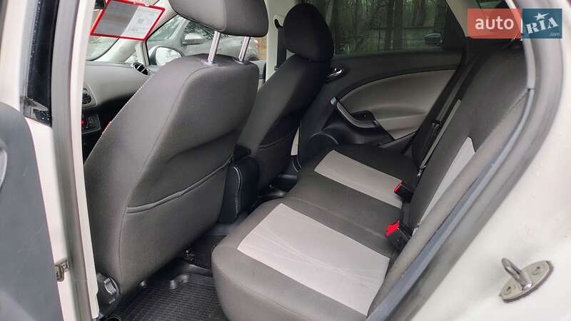 Универсал SEAT Ibiza 2012 в Киеве