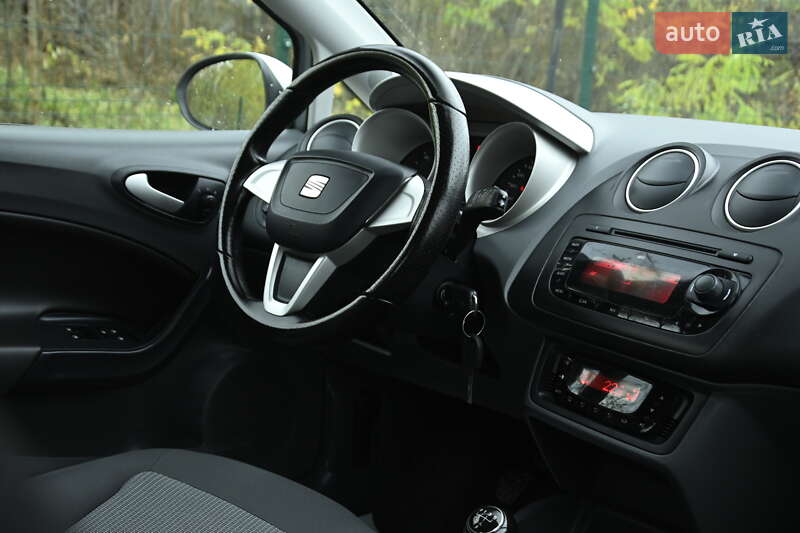 Універсал SEAT Ibiza 2011 в Бердичеві фото 35 Універсал SEAT Ibiza 2011 в Бердичеві