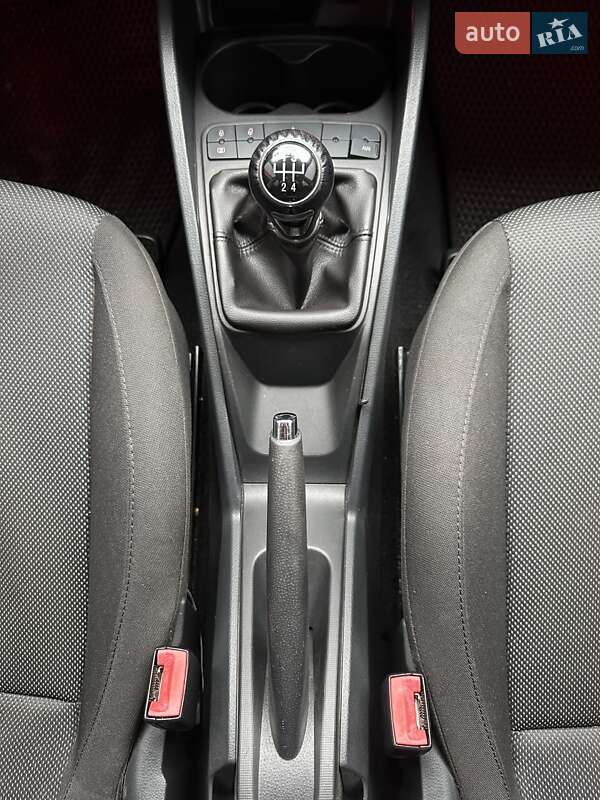 Хэтчбек SEAT Ibiza 2008 в Белогородке фото 28 Хэтчбек SEAT Ibiza 2008 в Белогородке