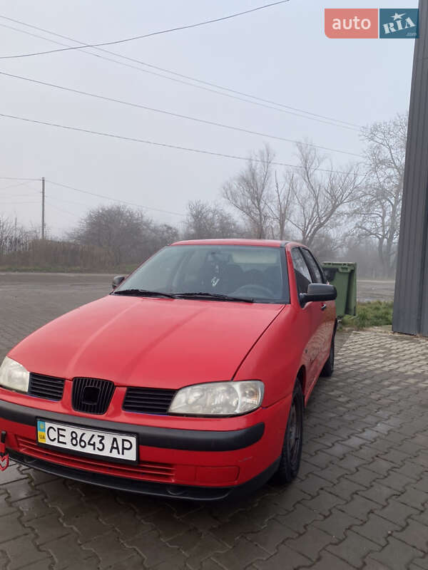 Хэтчбек SEAT Ibiza 1999 в Черновцах