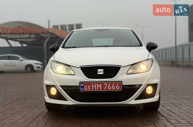 Хэтчбек SEAT Ibiza 2012 в Полтаве