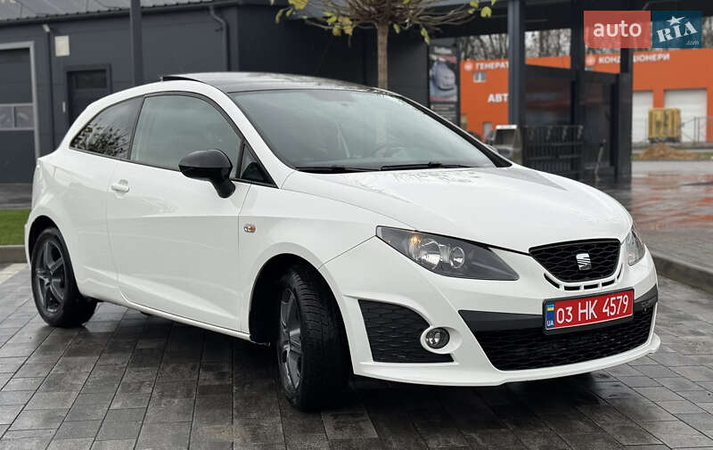 Хетчбек SEAT Ibiza 2011 в Луцьку