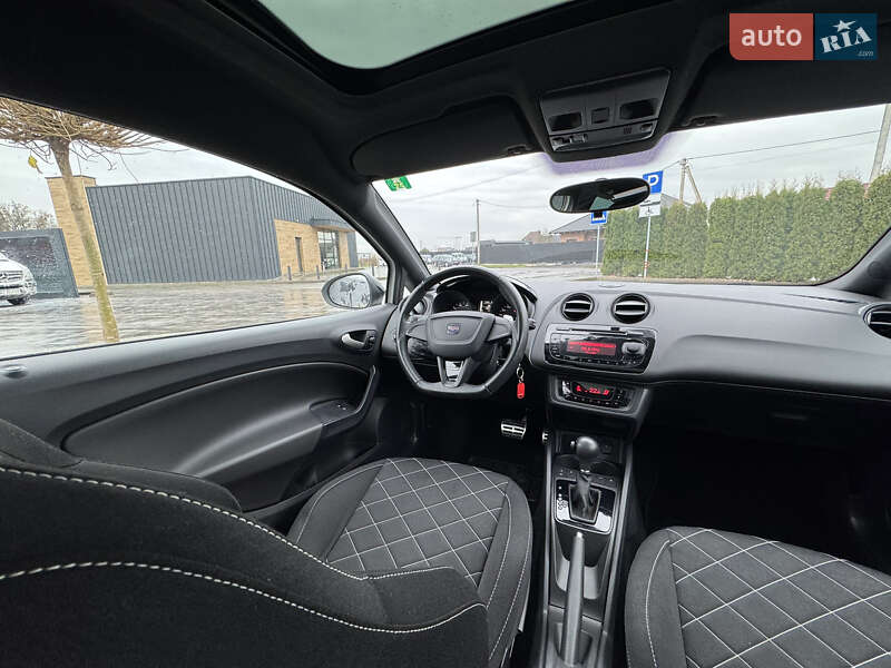 Хетчбек SEAT Ibiza 2011 в Луцьку