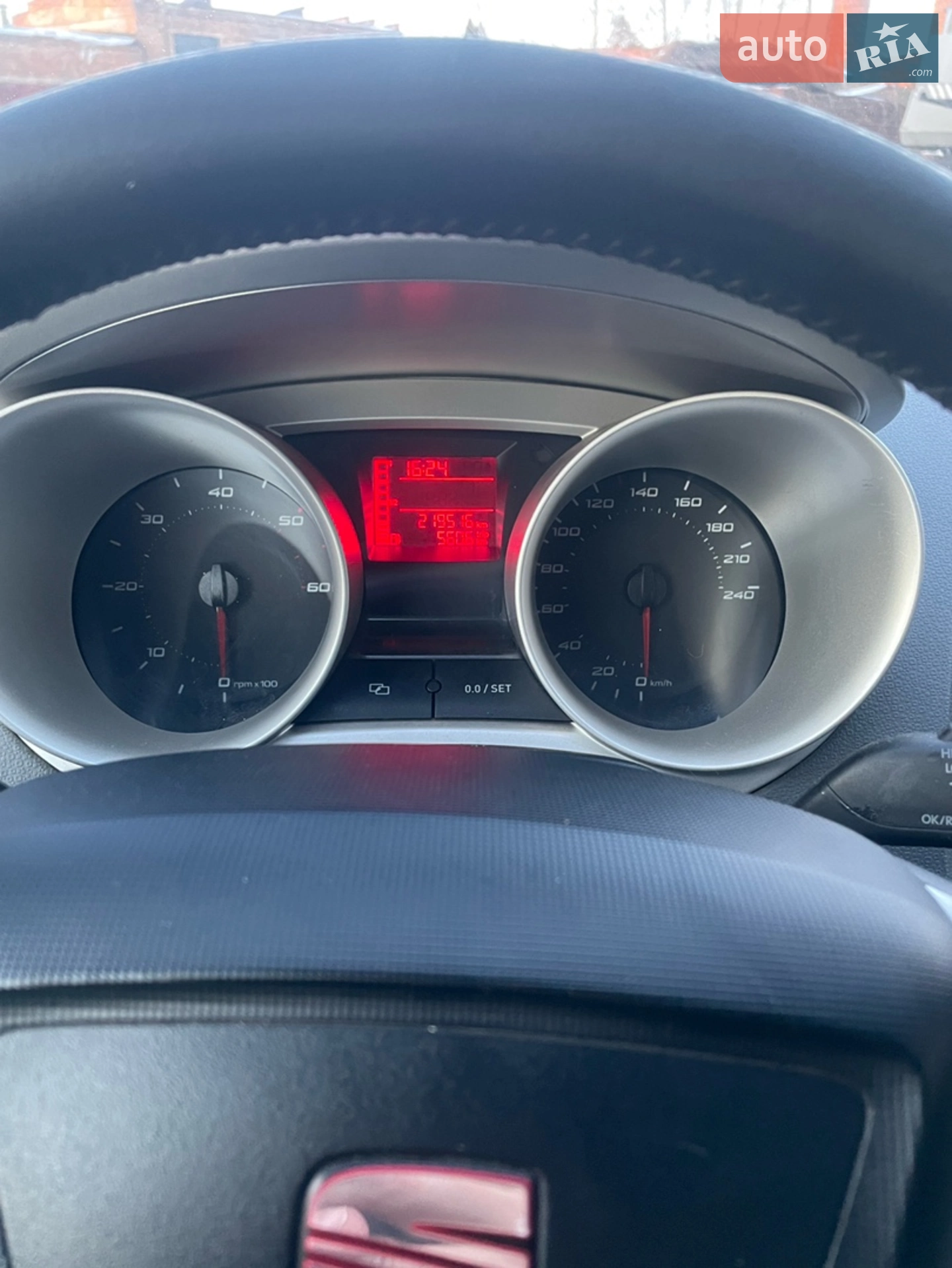 2011 SEAT Ibiza - мініатюра 12