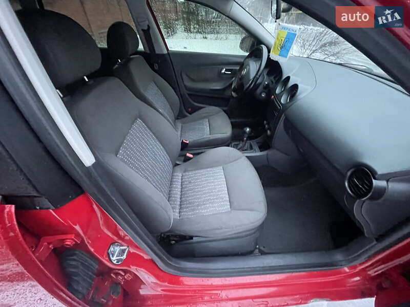 Хетчбек SEAT Ibiza 2005 в Харкові