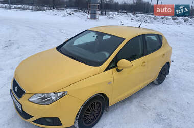 Хэтчбек SEAT Ibiza 2011 в Киеве