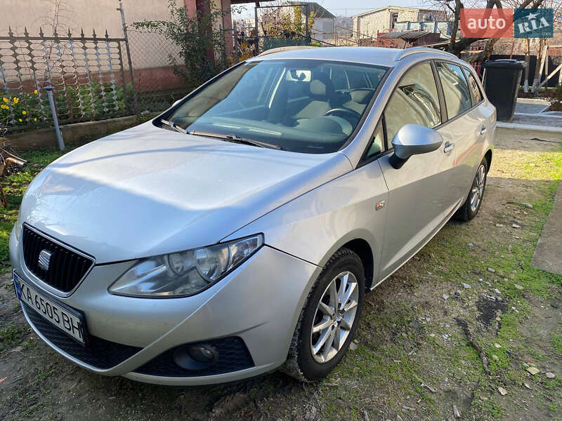 SEAT Ibiza 2011 SEAT Ibiza 2011