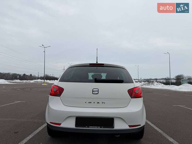 Хэтчбек SEAT Ibiza 2008 в Ровно