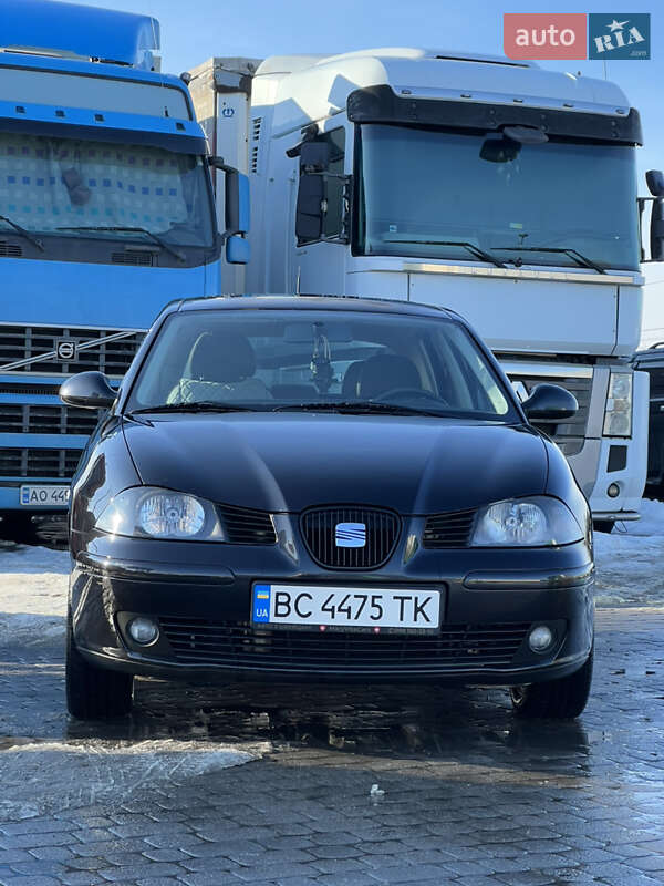 Хэтчбек SEAT Ibiza 2005 в Львове