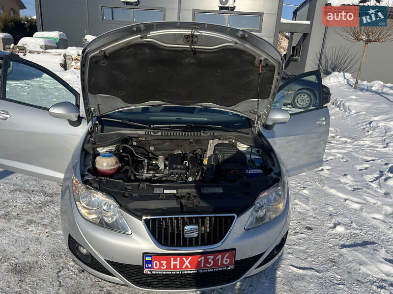 Універсал SEAT Ibiza 2011 в Луцьку
