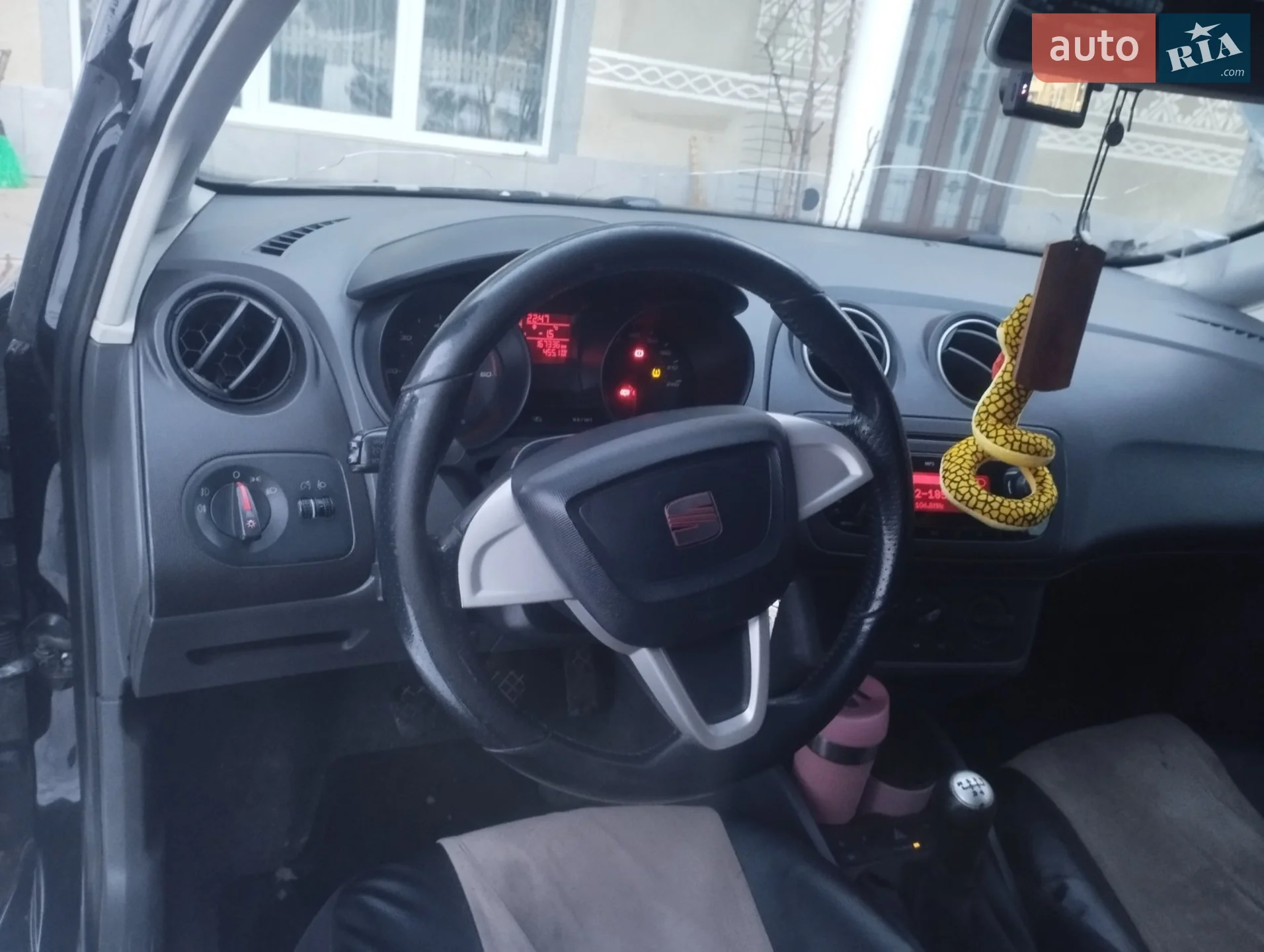 2011 SEAT Ibiza - мініатюра 10