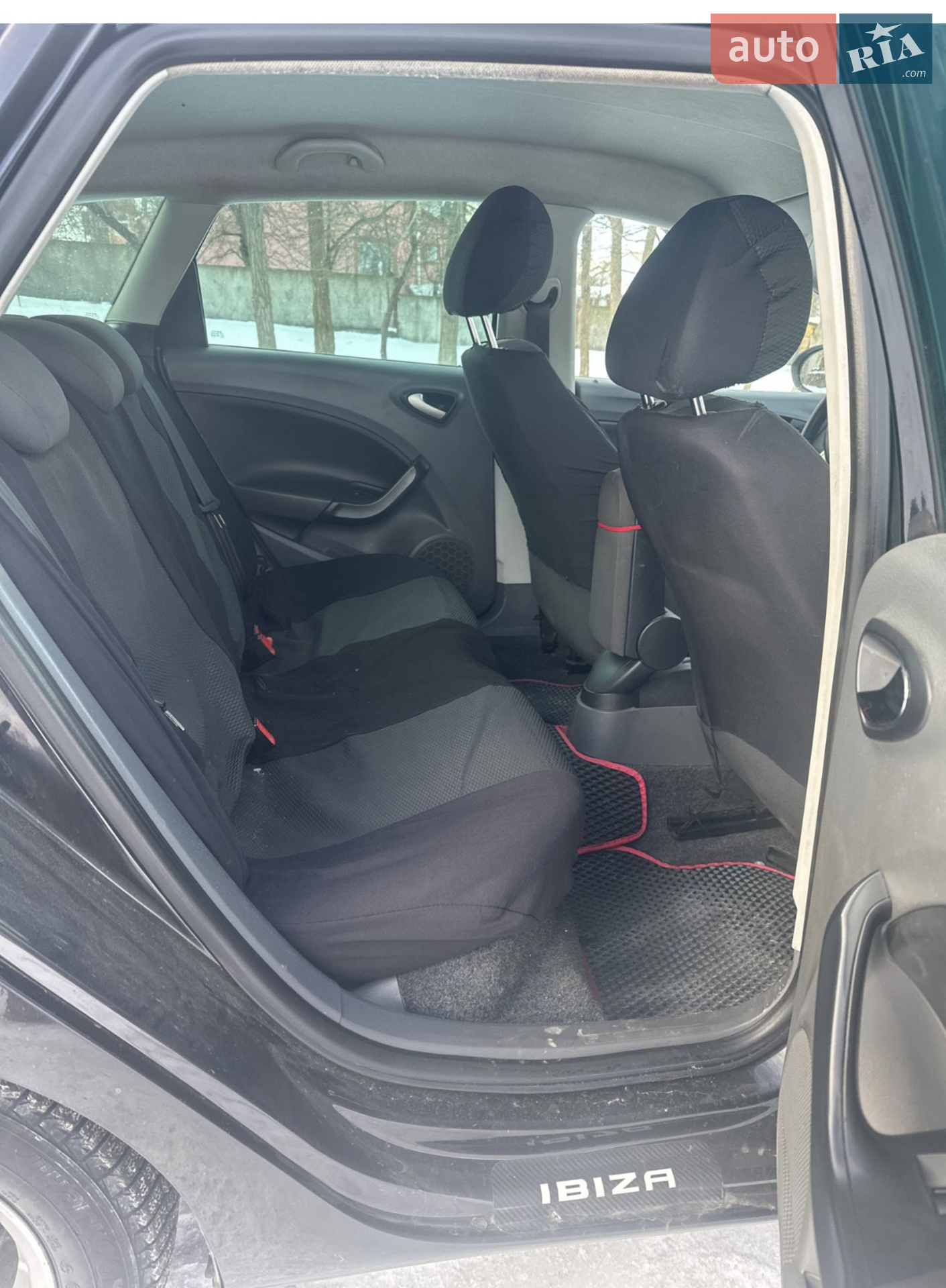 2011 SEAT Ibiza - мініатюра 5