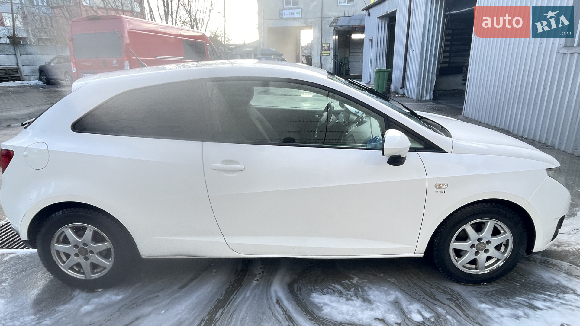 2010 SEAT Ibiza - мініатюра 4