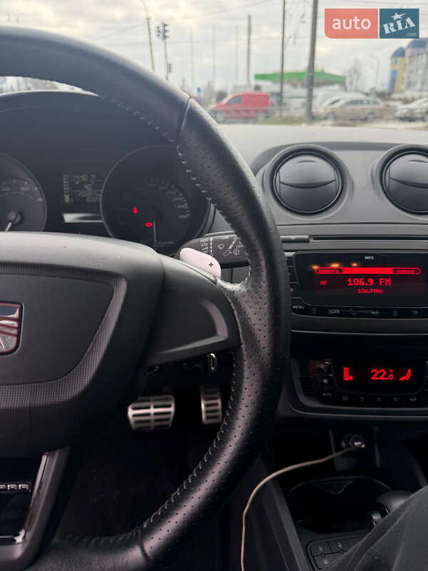 Хэтчбек SEAT Ibiza 2011 в Луцке