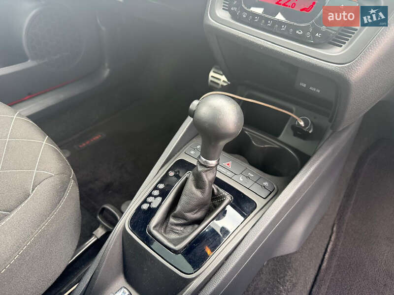 Хэтчбек SEAT Ibiza 2011 в Луцке