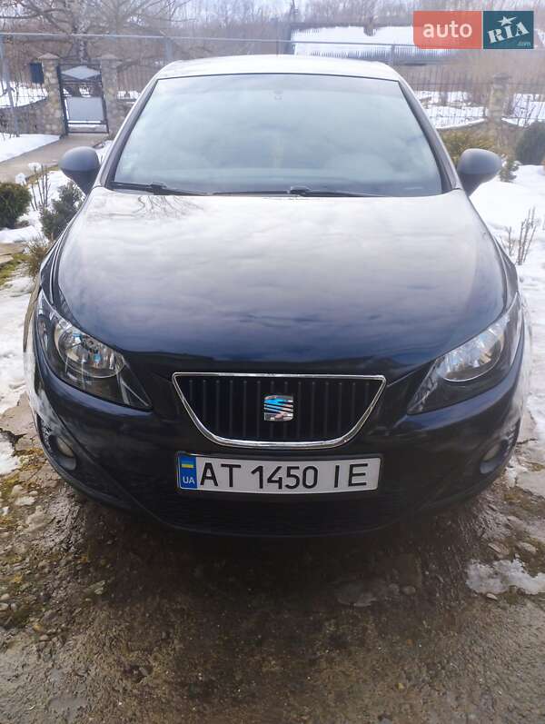 Хэтчбек SEAT Ibiza 2011 в Снятине