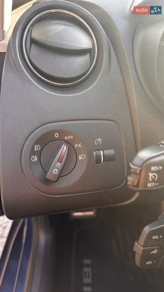 Хэтчбек SEAT Ibiza 2015 в Львове