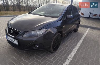 Хетчбек SEAT Ibiza 2011 в Кропивницькому