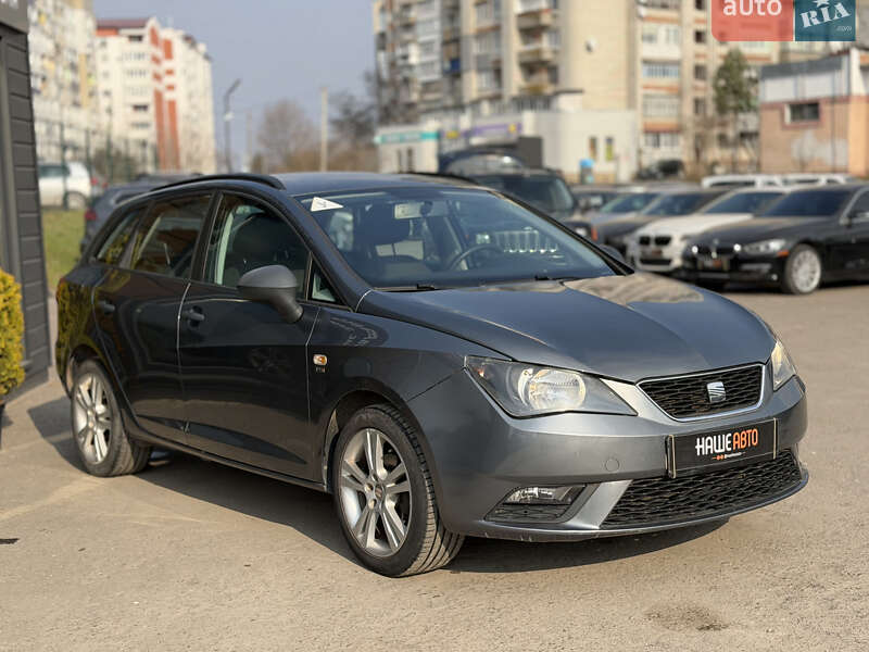 Хэтчбек SEAT Ibiza 2013 в Шептицькому