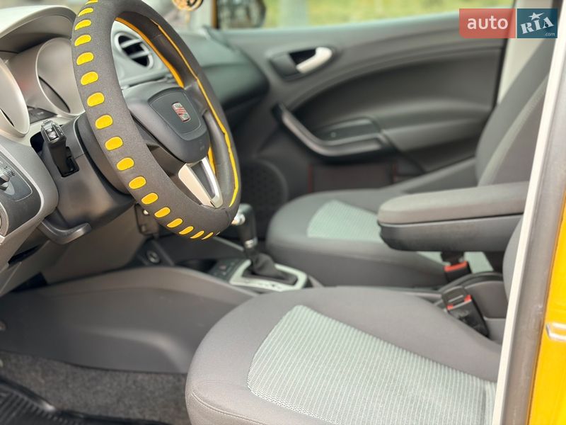 Хетчбек SEAT Ibiza 2010 в Стрию